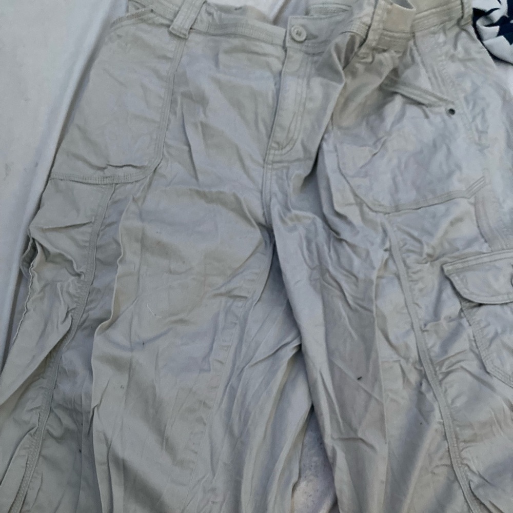 Grey cargo jeans